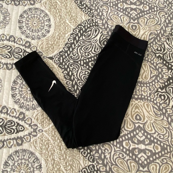 Nike Pants - Nike Dri-Fit Leggings